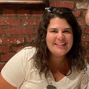 Meet your Posher, Libby